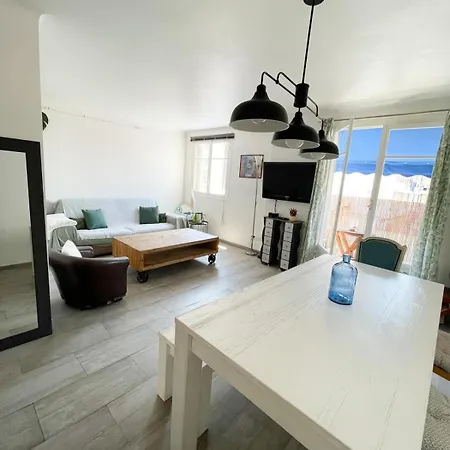Appartement Spacious 2 Bedrooms With Parking To Port Of *